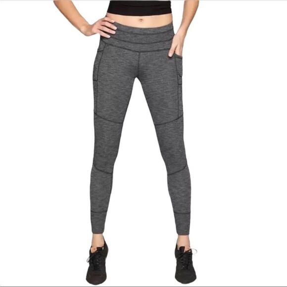 ATHLETA grey excursion legging - Picture 3 of 14